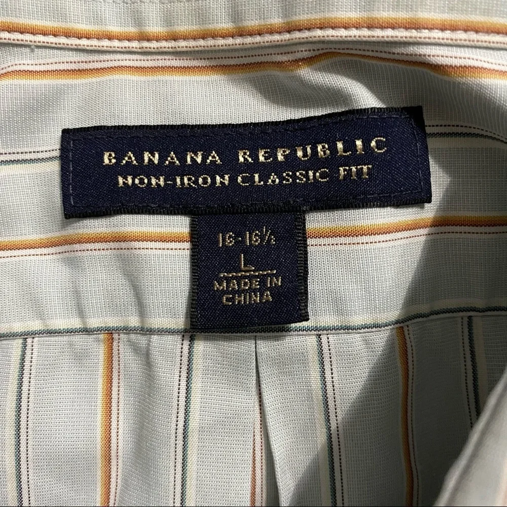 Banana Republic Blue Striped Classic Fit Button Up